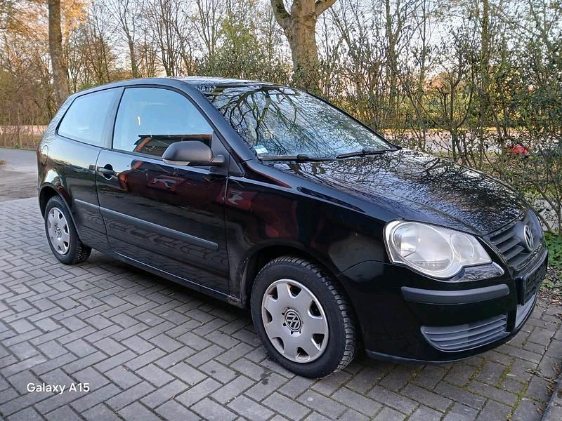 Gebraucht VW Polo 69 PS (50 kW) 2007 Schwarz Kleinwagen