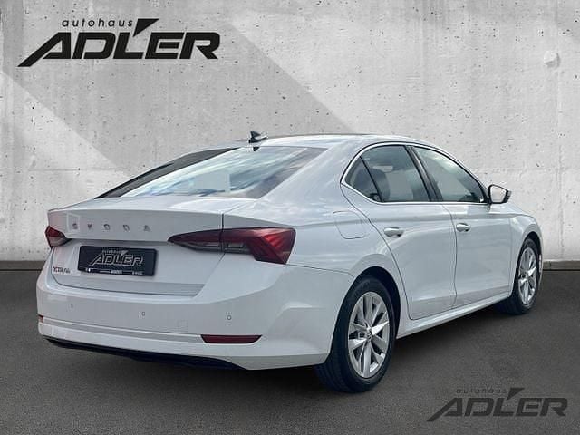 Gebraucht Skoda Octavia Style 116 PS (85 kW) 2023 Weiss Limousine