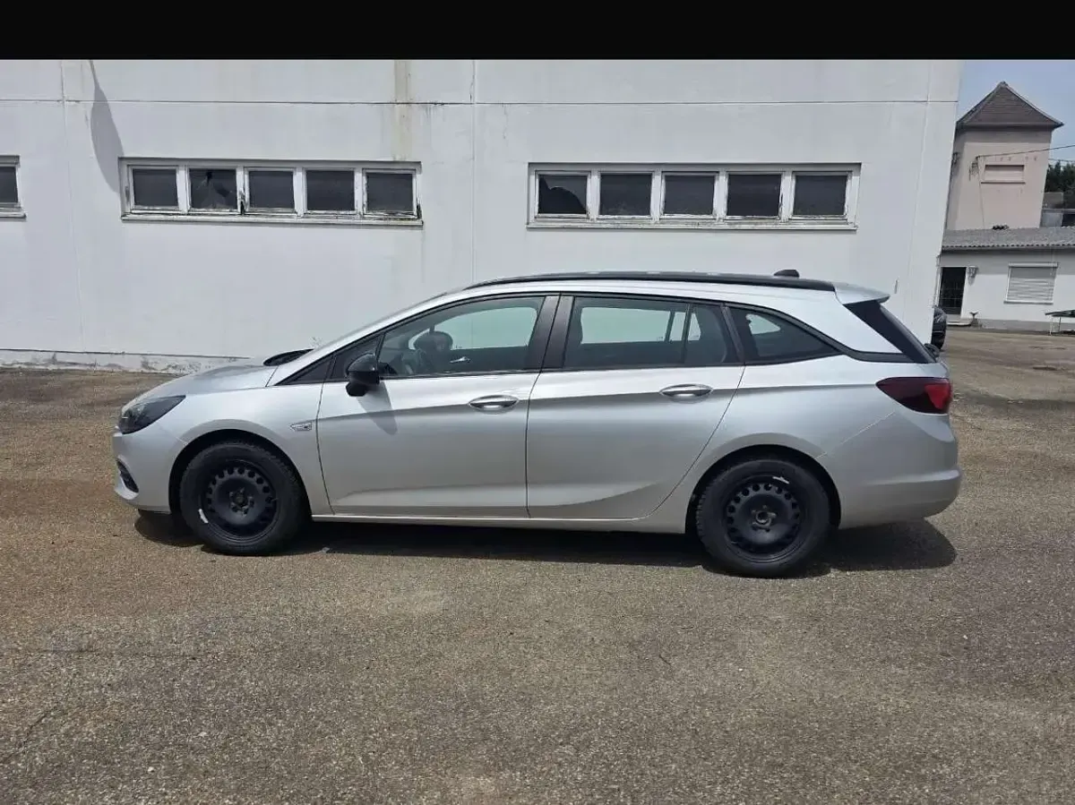 Gebraucht Opel Astra Edition 122 PS (89 kW) 2021 Argon silber/ice silver (m2) Kombi