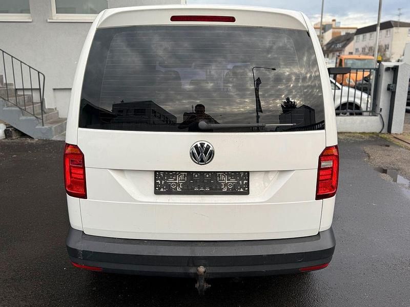 Gebraucht VW Caddy Maxi Trendline 102 PS (75 kW) 2016 Weiß Van / Kleinbus