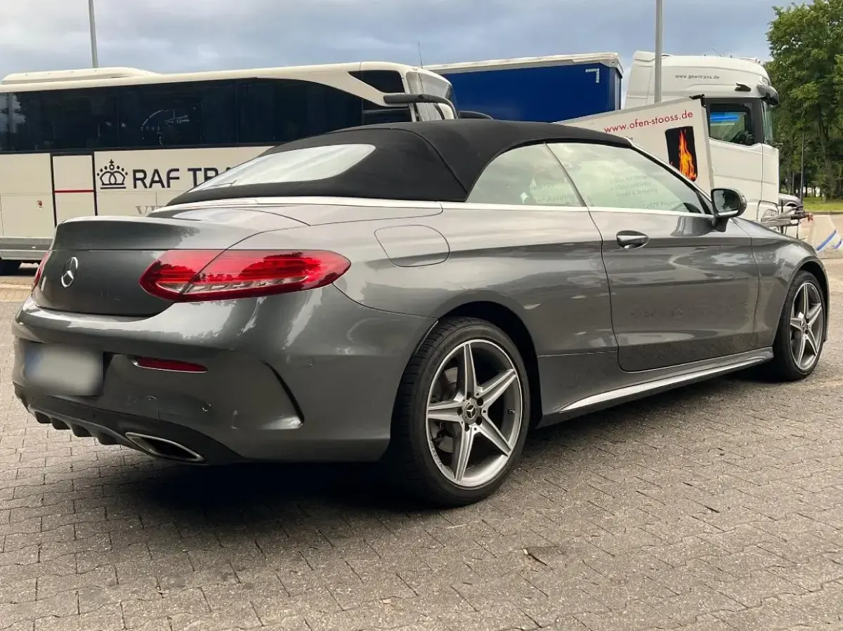 Gebraucht Mercedes C200 184 PS (135 kW) 2017 Grau Cabrio