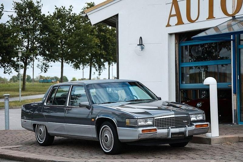 Gebraucht Cadillac Fleetwood 156 PS (114 kW) 1989 Grau Limousine