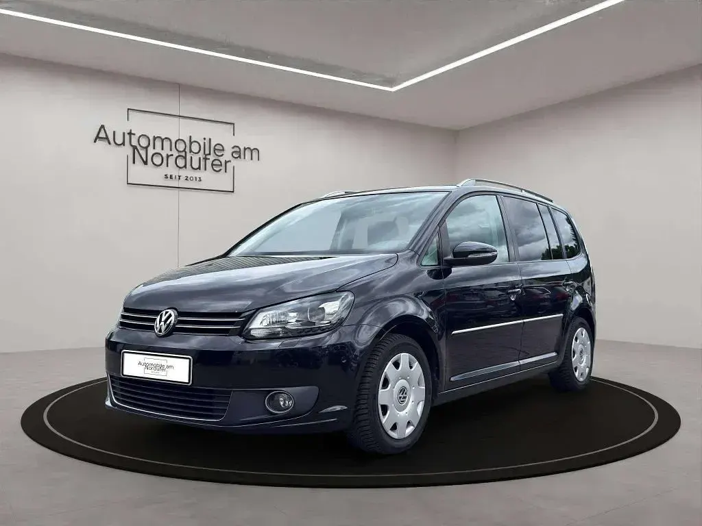 Gebraucht VW Touran Highline 170 PS (125 kW) 2013 Deep black perleffekt Van / Kleinbus