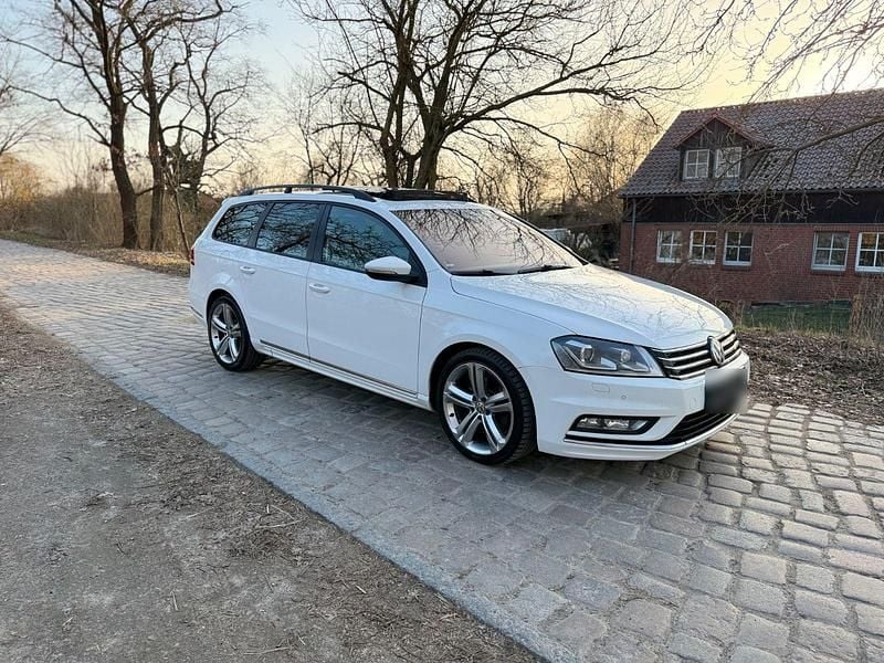 Gebraucht VW Passat R-line 177 PS (130 kW) 2014 Weiß Kombi