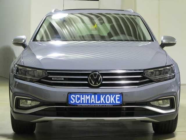 Grau Gebraucht 2022 VW Passat Alltrack Kombi | 31.950 € (Guter Preis) - Bild 1/4