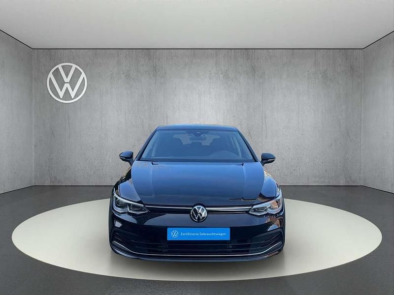 Gebraucht VW Golf VIII Move 150 PS (110 kW) 2023 Deep black perleffekt Limousine