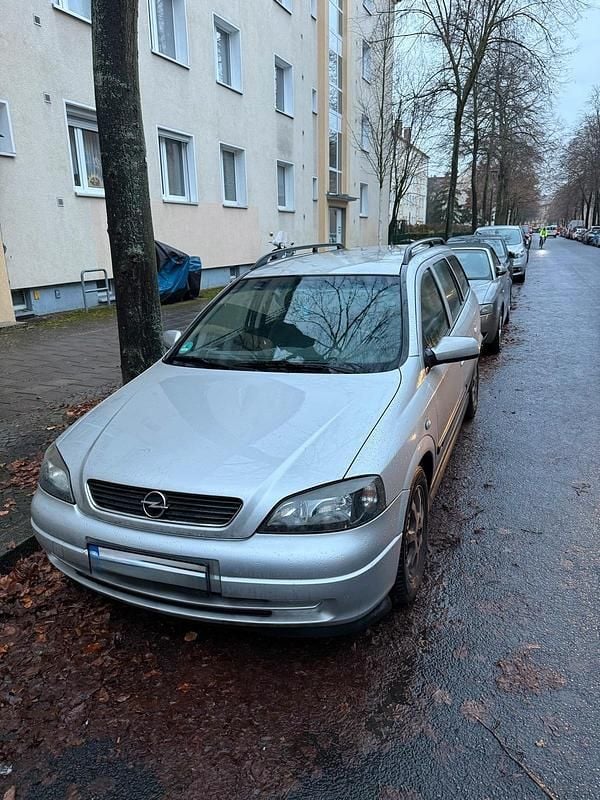 Gebraucht Opel Astra 101 PS (74 kW) 2004 Silber Kombi