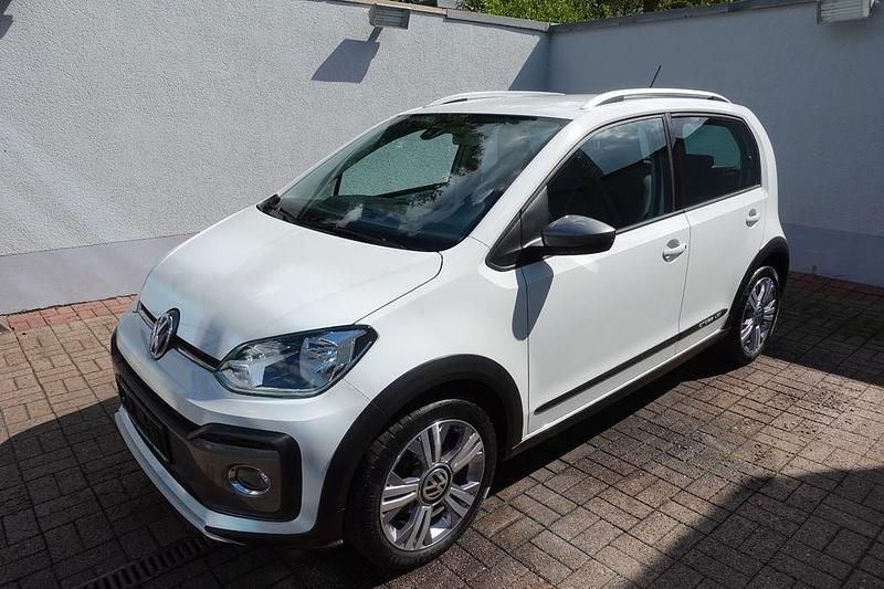 Weiß Gebraucht 2019 VW cross up! Kleinwagen | 14.490 € (Fairer Preis) - Bild 1/4