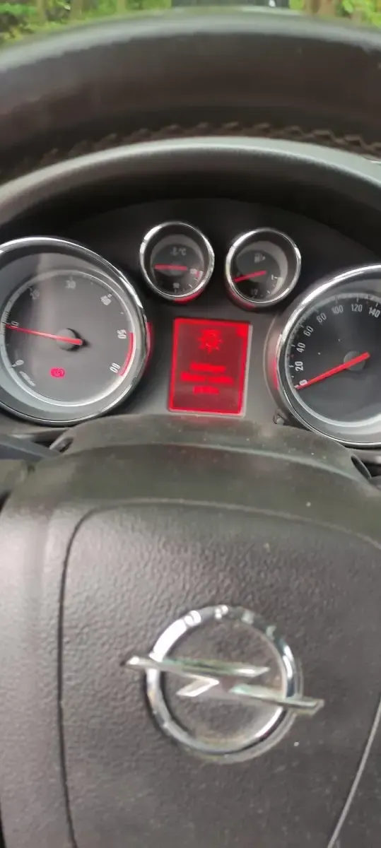 Brugt Opel Insignia 130 HK (95 kW) 2010 Grå Sedan