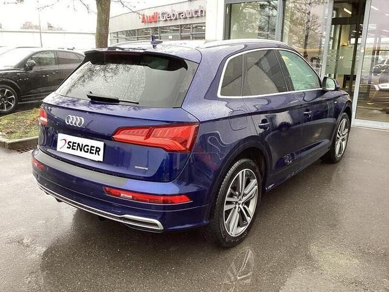 Gebraucht Audi Q5 Ambiente 190 PS (139 kW) 2019 Navarrablau metallic SUV