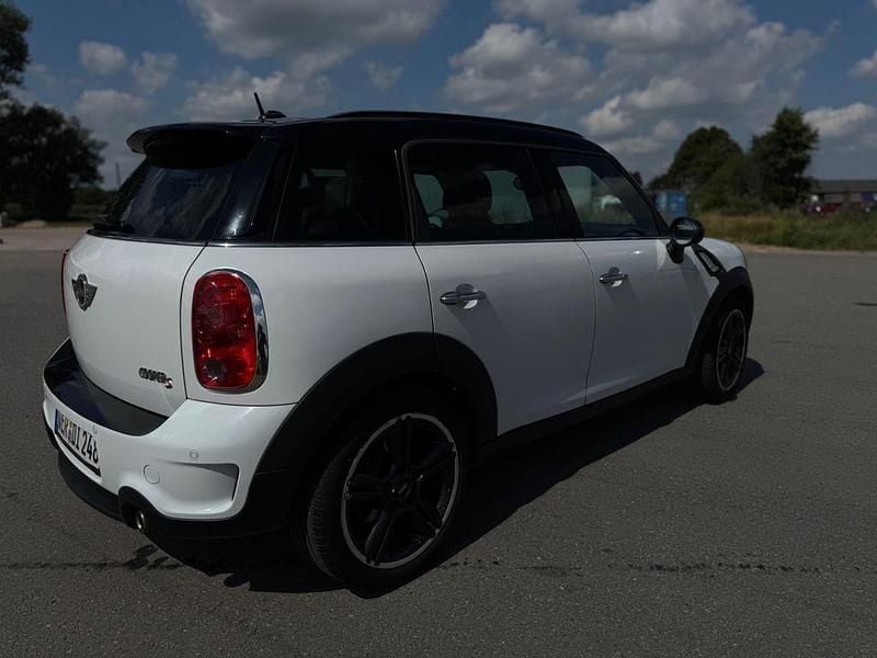 Gebraucht Mini Cooper S Countryman 184 PS (135 kW) 2011 Weiß SUV