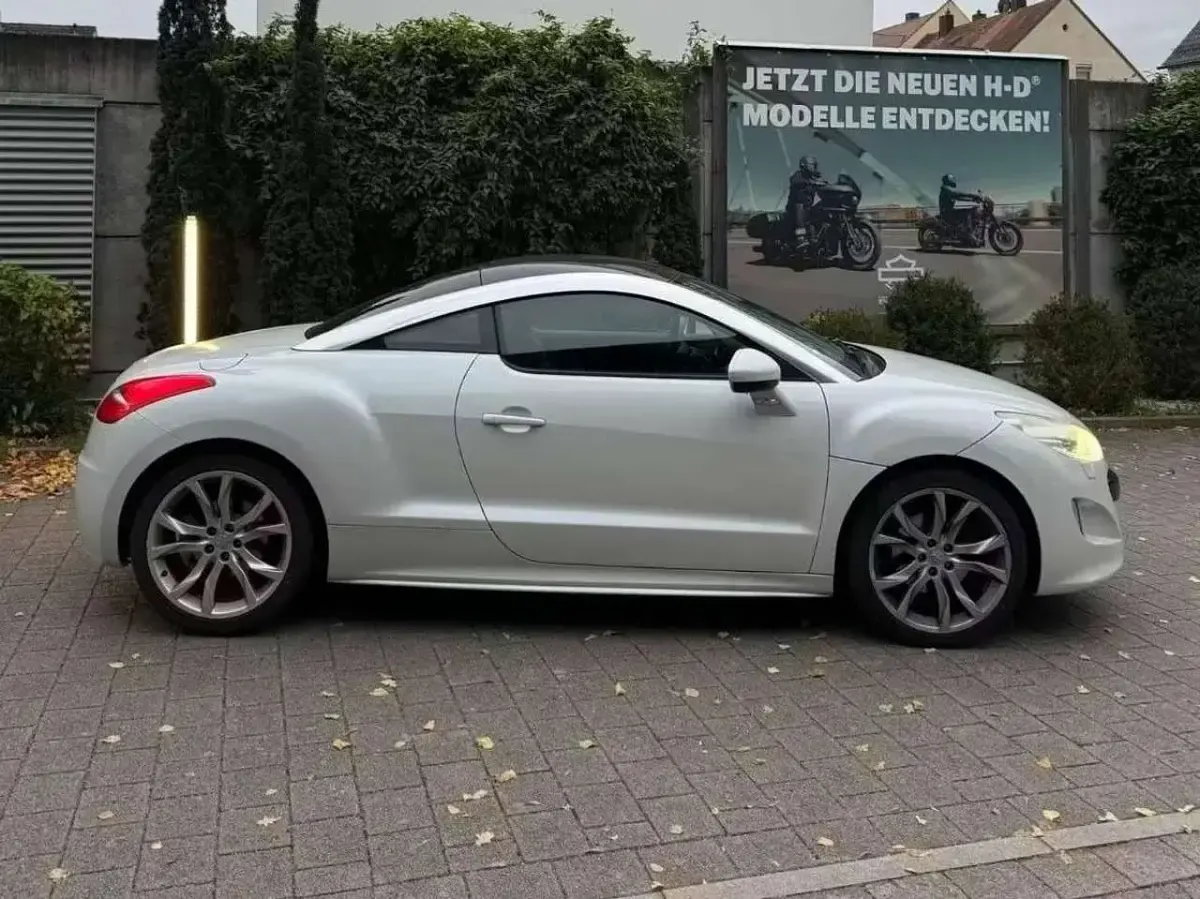 Gebraucht Peugeot RCZ 156 PS (114 kW) 2012 Weiß Coupé