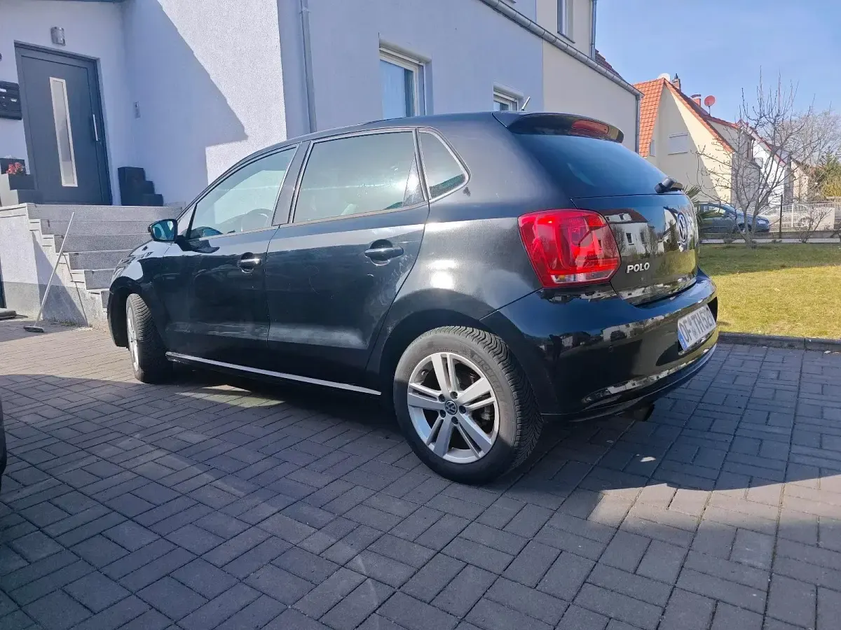 Gebraucht VW Polo 105 PS (77 kW) 2014 Schwarz Kleinwagen