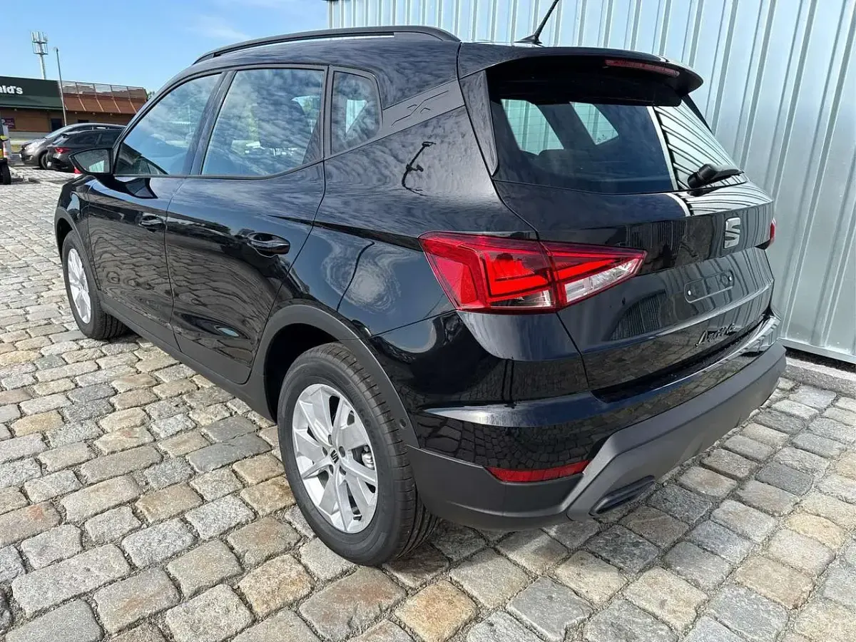 Neu Seat Arona Style 116 PS (85 kW) 2026 Schwarz metallic SUV