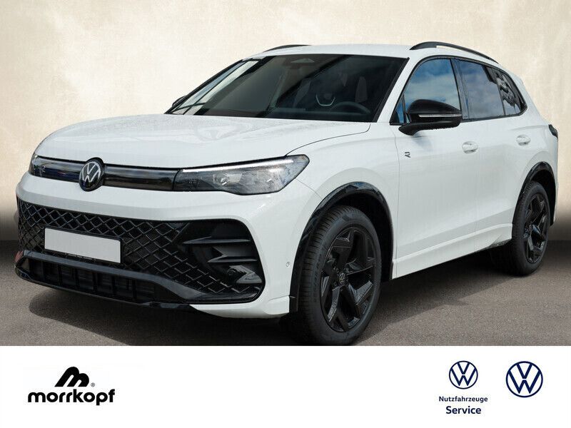 Pure white (weiß), uni Gebraucht 2025 VW Tiguan R-line SUV | 45.540 € (Superpreis) - Bild 1/4