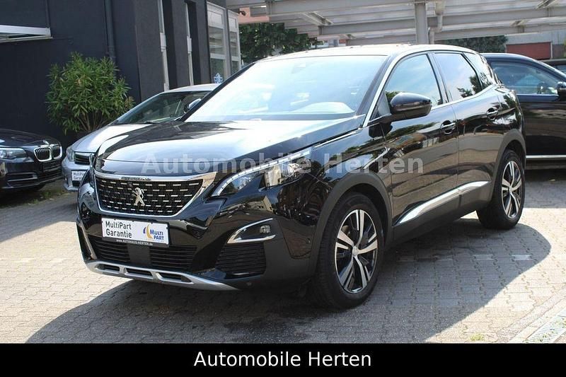 Lackierung schwarz perla nera/ Gebraucht 2019 Peugeot 3008 Allure GT-Line SUV | 19.590 € (Fairer Preis) - Bild 1/4