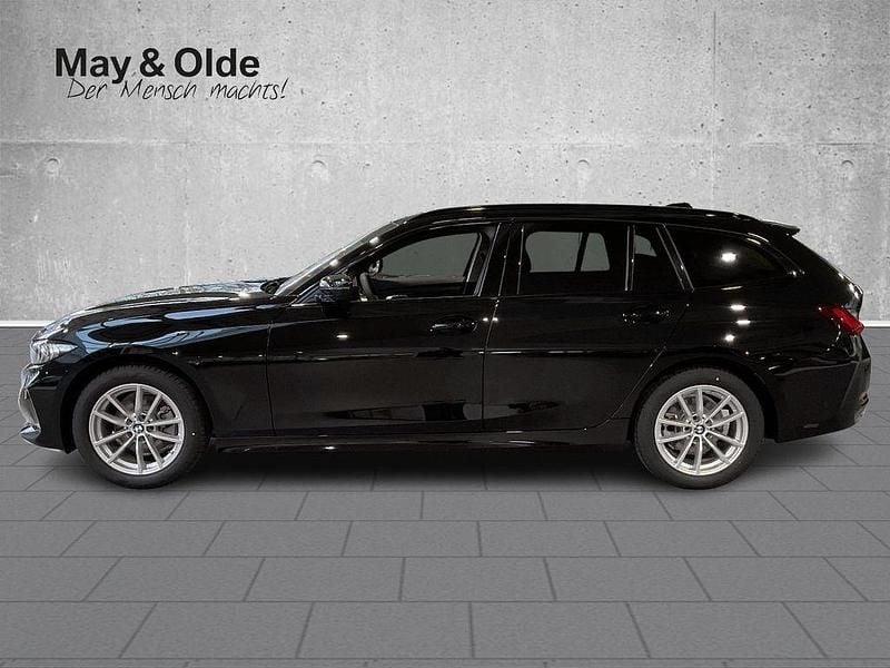 Neu BMW 320 190 PS (139 kW) 2025 Schwarz Kombi