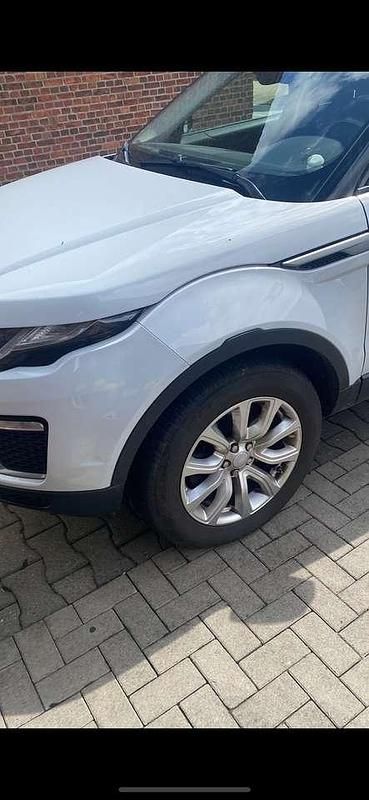 Weiß Gebraucht 2017 Land Rover Range Rover evoque SE SUV | 15.900 € (Guter Preis) - Bild 1/4