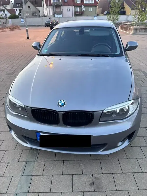 Brugt BMW 120 170 HK (125 kW) 2011 Grå Hatchback