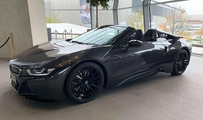 Schwarz Gebraucht 2019 BMW i8 Coupé | 119.900 € - Bild 1/4