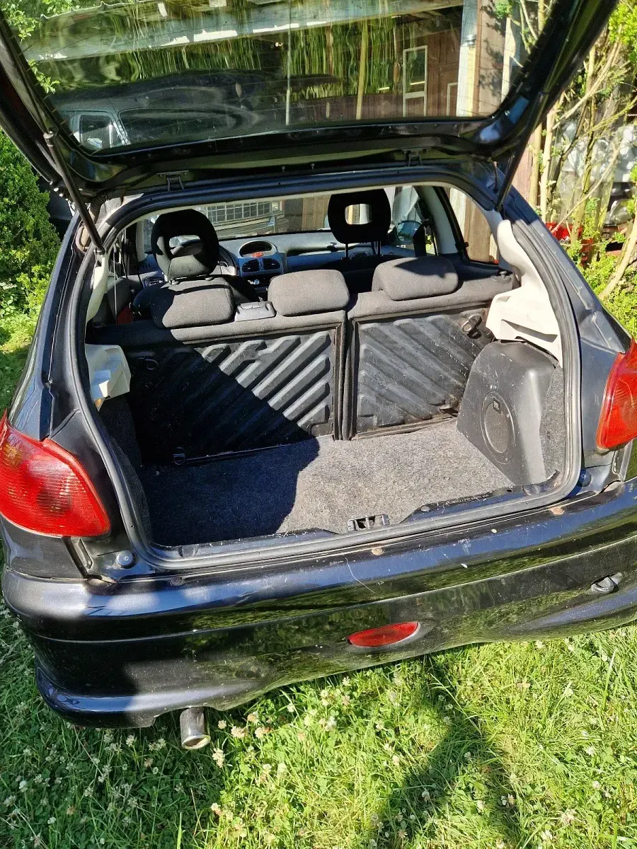 Gebraucht Peugeot 206 75 PS (55 kW) 2007 Schwarz Kleinwagen