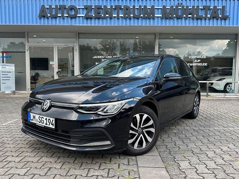 Schwarz Gebraucht 2021 VW Golf VIII Active Limousine | 19.999 € (Fairer Preis) - Bild 1/4