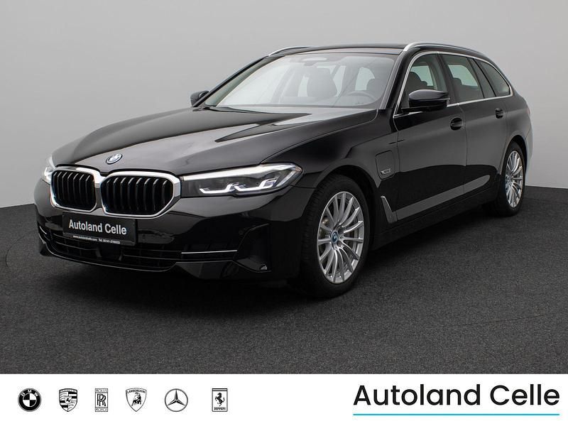 Schwarz 2668schwarz Gebraucht 2022 BMW 530 Sport Line Limousine | 27.999 € (Superpreis) - Bild 1/4