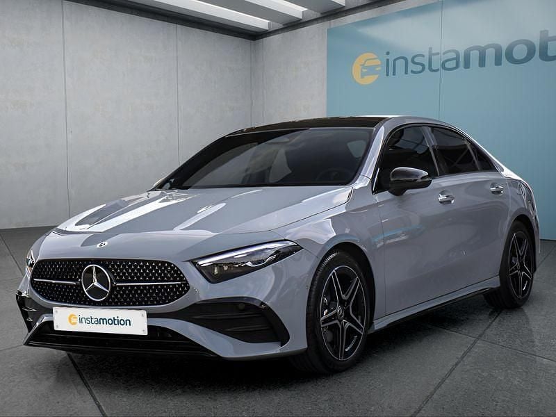 Grau Gebraucht 2025 Mercedes A200 Kleinwagen | 38.749 € - Bild 1/4