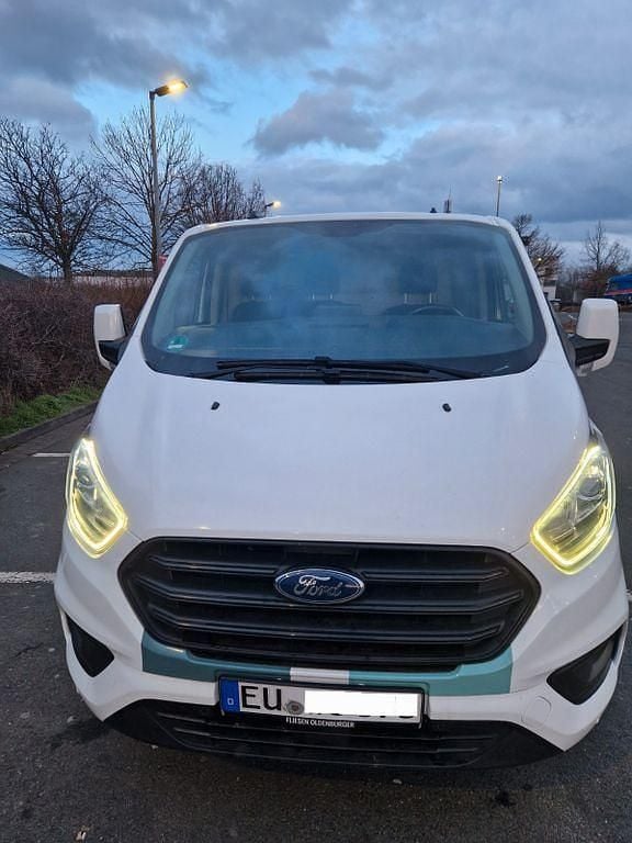 Gebraucht Ford Transit Custom Trend 131 PS (96 kW) 2021 Weiß Van / Kleinbus