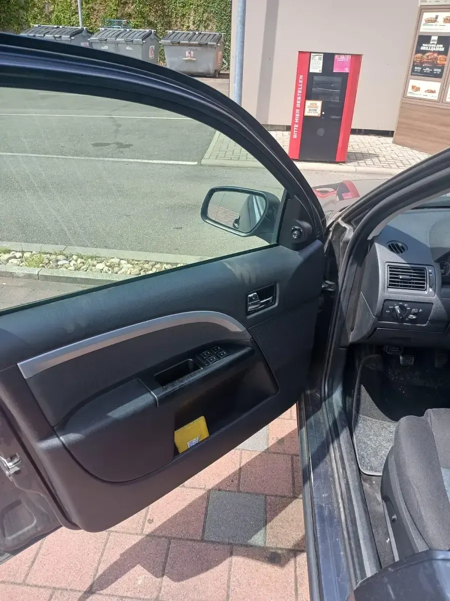 Gebraucht Ford Mondeo 145 PS (106 kW) 2006 Grau Limousine