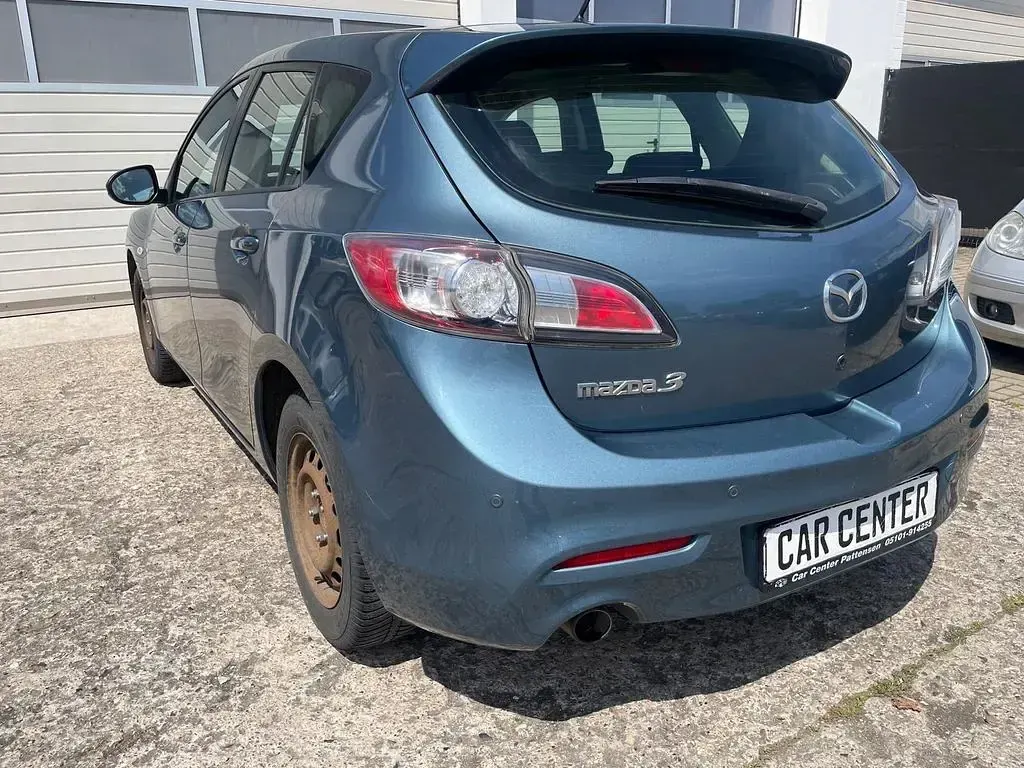 Gebraucht Mazda 3 Edition 105 PS (77 kW) 2011 Blau Limousine