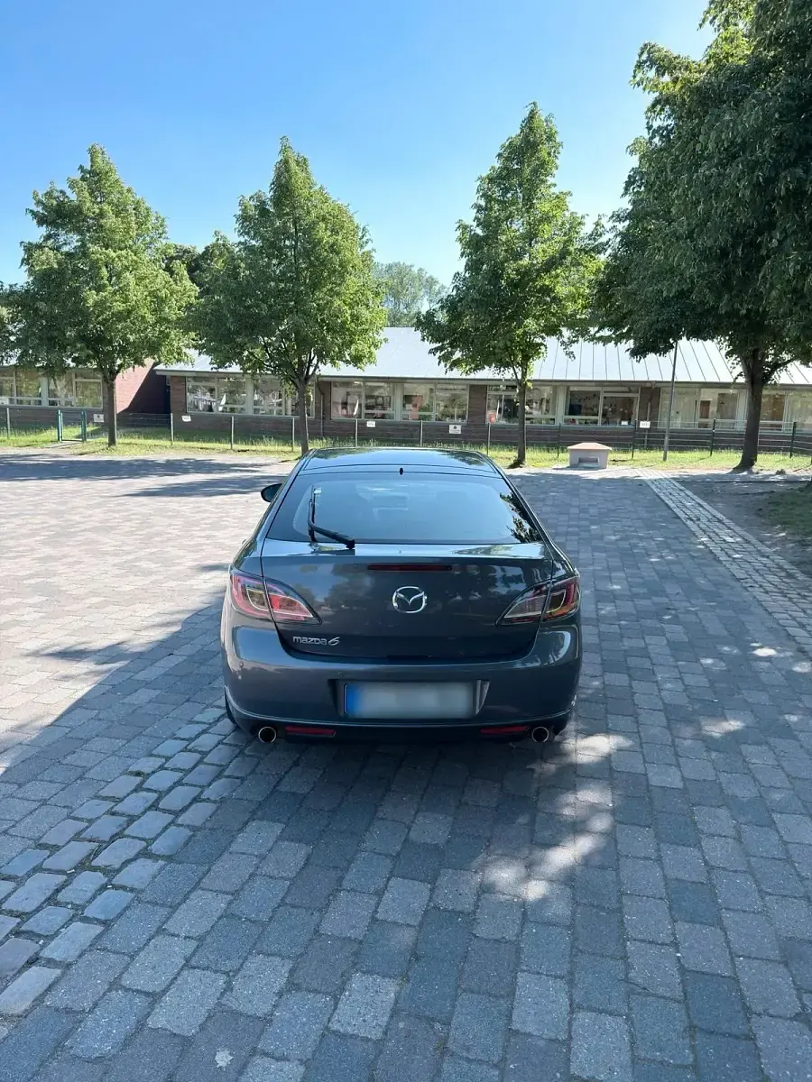 Gebraucht Mazda 6 147 PS (108 kW) 2009 Grau Limousine