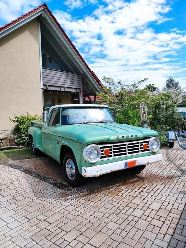 Second-hand Dodge D100 200 CP (147 kW) 1967 Verde Pickup