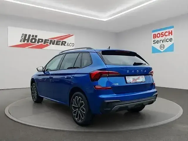 Neu Skoda Kamiq Dynamic 116 PS (85 kW) 2026 Raceblau metallic SUV