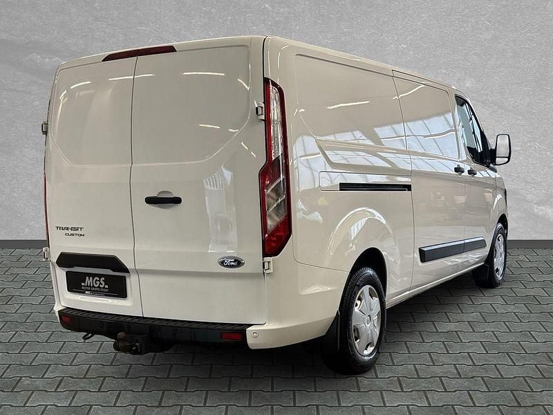 Gebraucht Ford Transit Custom Trend 131 PS (96 kW) 2022 Frozen white Limousine
