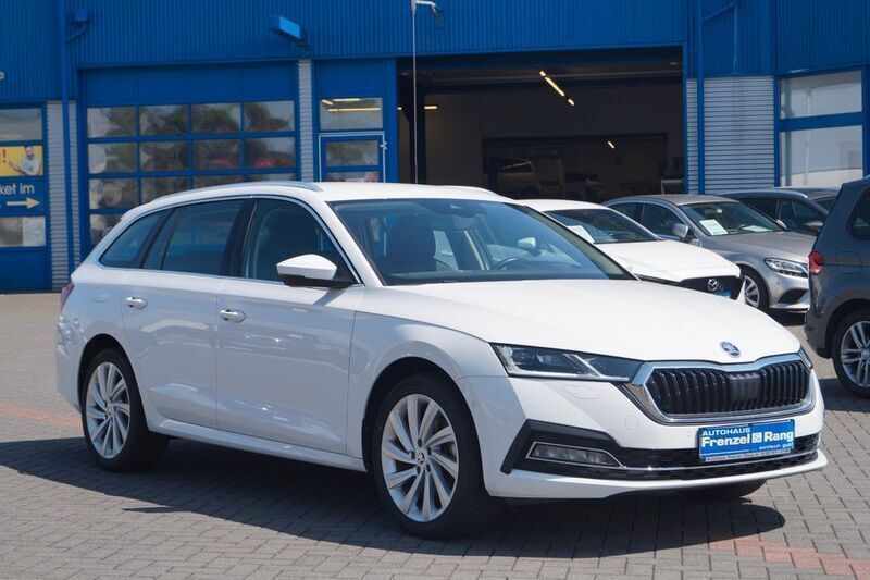 Weiß Gebraucht 2021 Skoda Octavia Style Kombi | 22.950 € (Fairer Preis) - Bild 1/4