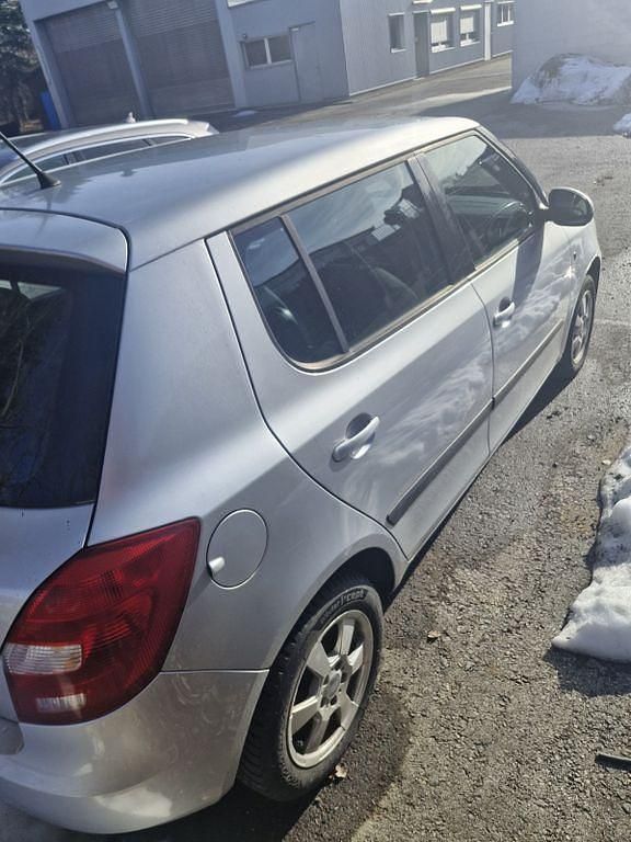 Gebraucht Skoda Fabia Classic 80 PS (58 kW) 2011 Limousine