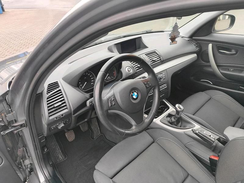 Gebraucht BMW 116 Advantage 115 PS (84 kW) 2009 Andere farben Kleinwagen