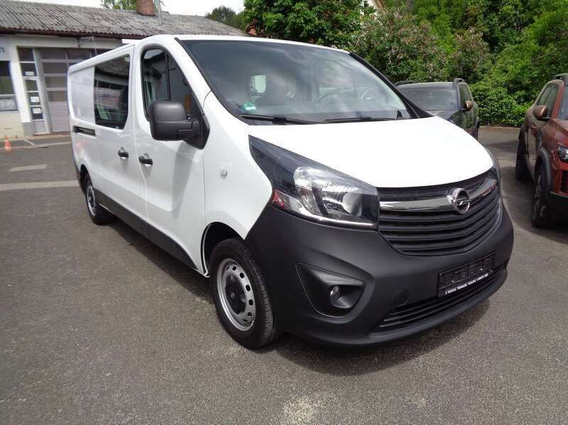 Casabl/arctic/eisweiss/kaolin Gebraucht 2019 Opel Vivaro Van | 14.500 € (Guter Preis) - Bild 1/4