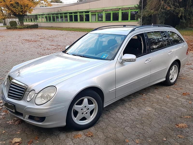 Gebraucht Mercedes E200 184 PS (135 kW) 2008 Kombi