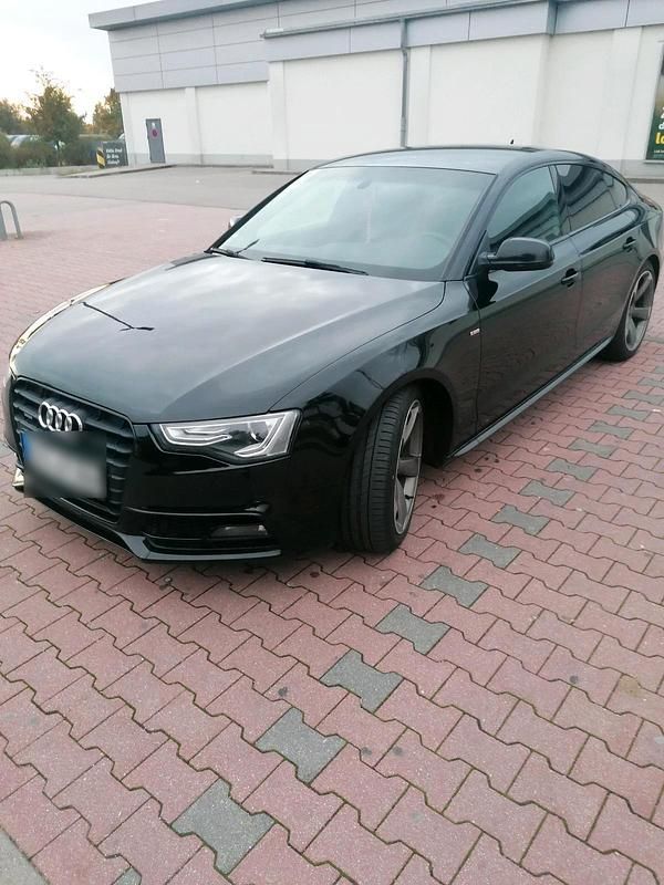 Schwarz Gebraucht 2016 Audi A5 Sportback Limousine | 12.800 € (Superpreis) - Bild 1/4