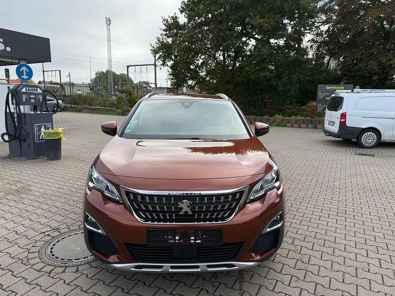 Braun Gebraucht 2017 Peugeot 3008 Allure SUV | 12.600 € (Guter Preis) - Bild 1/4