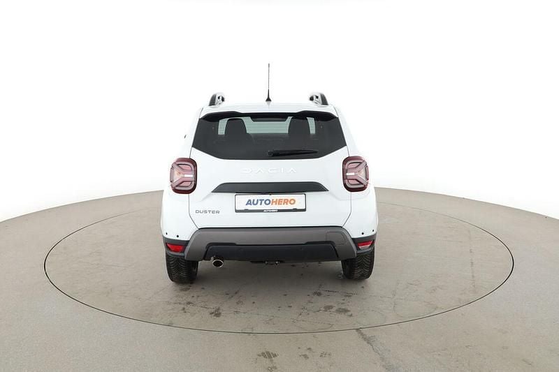 Gebraucht Dacia Duster Journey 2023 Weiß SUV