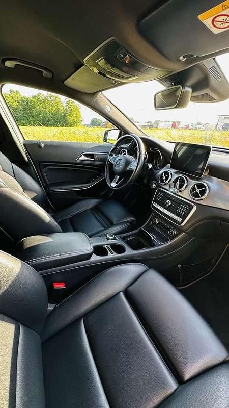 Gebraucht Mercedes GLA220 StreetStyle 177 PS (130 kW) 2017 SUV