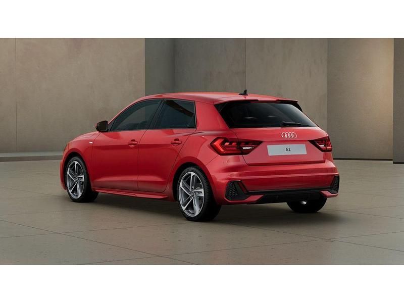 Gebraucht Audi A1 116 PS (85 kW) 2025 Progressivrot (metallic) SUV