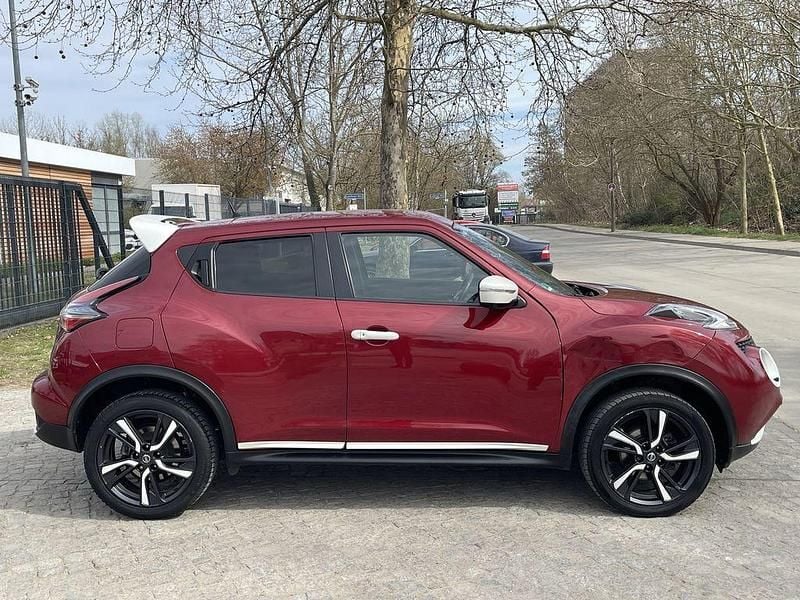 Gebraucht Nissan Juke Tekna 117 PS (86 kW) 2017 Violett SUV