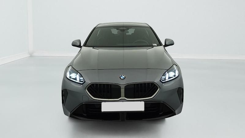 Gebraucht BMW 120 M Sport 163 PS (119 kW) 2025 Skyscraper grau Kleinwagen