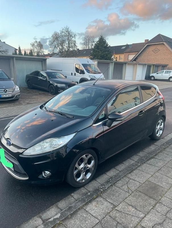Gebraucht Ford Fiesta 96 PS (70 kW) 2009 Schwarz Kleinwagen
