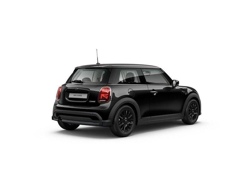 Gebraucht Mini Cooper Classic 136 PS (100 kW) 2023 Schwarz Kleinwagen
