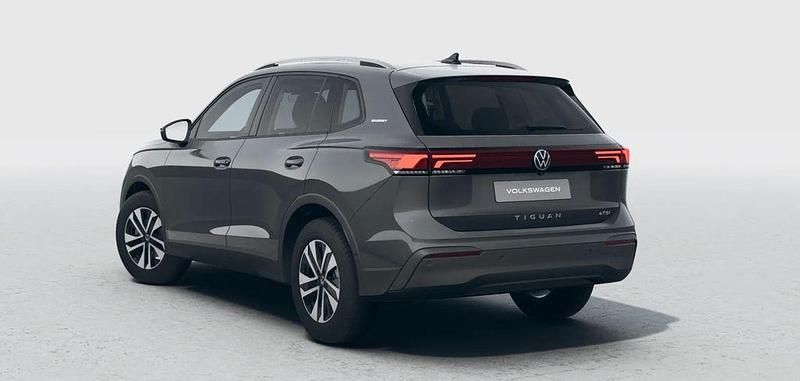 Neu VW Tiguan 131 PS (96 kW) 2026 Grau SUV